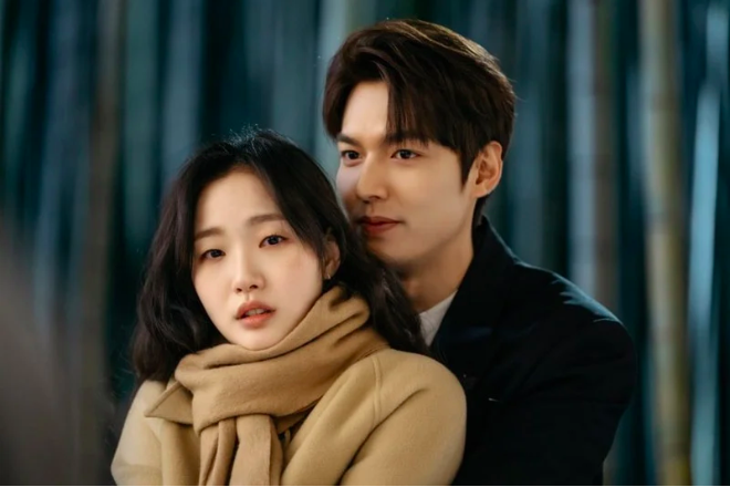 "Nam thần" Lee Min Ho chính thức kết hôn, lộ ảnh cưới tuyệt đẹp, danh tính cô dâu gây chú ý?